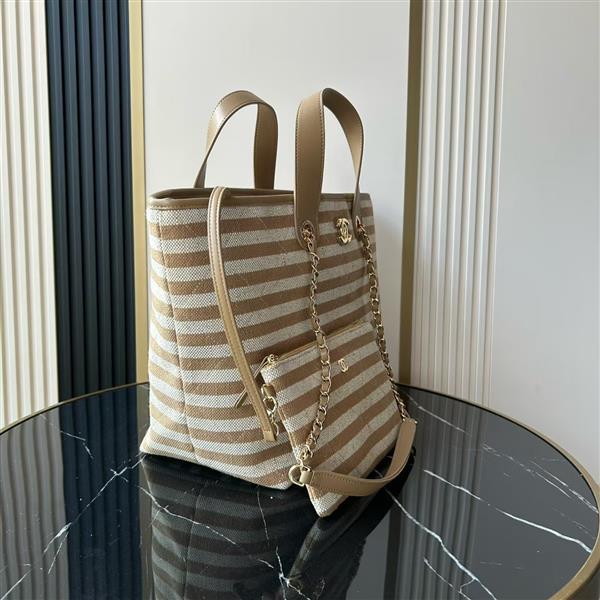 2026127214756597 800